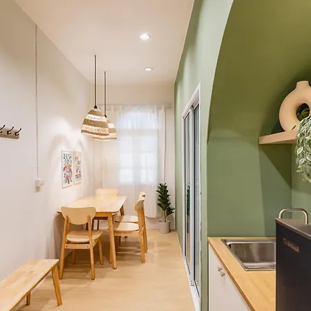 Budget Prime Location 2 Bedroom 6 Persons Patong Beach Exterior photo